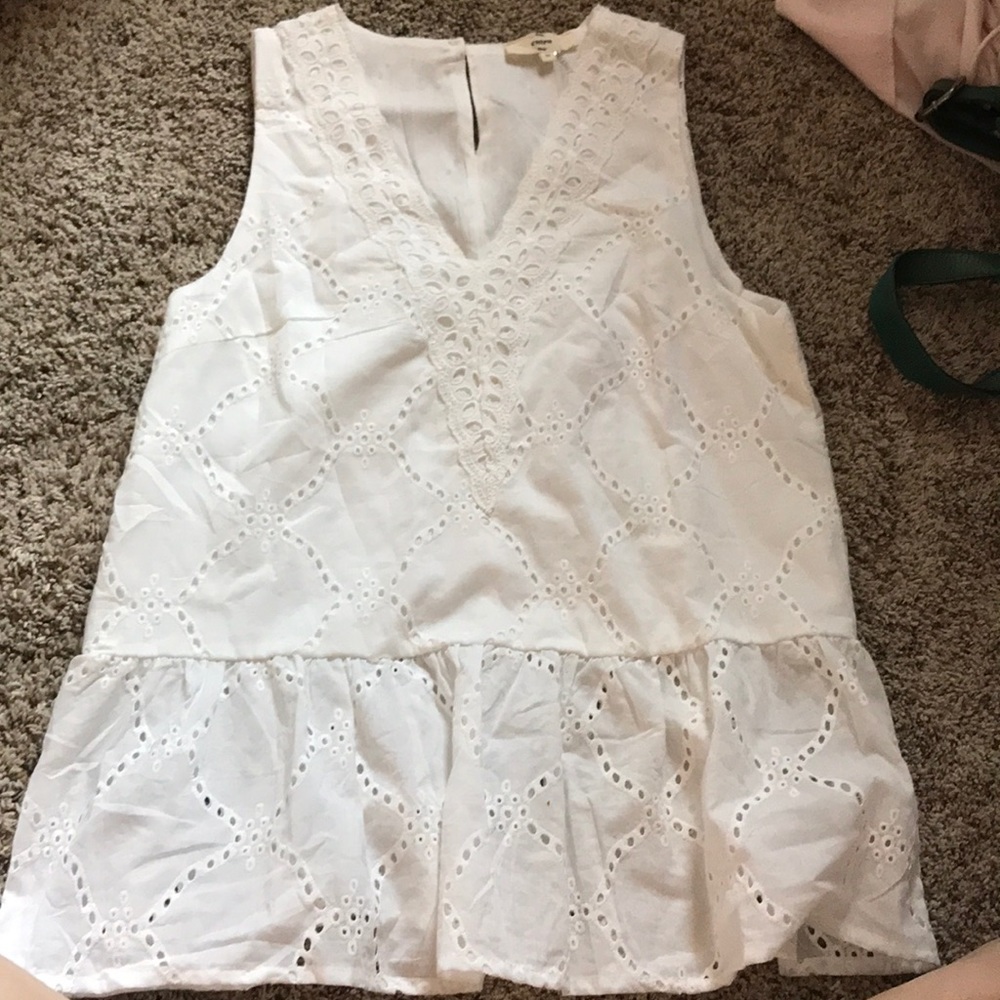 Entro eyelet Peplum